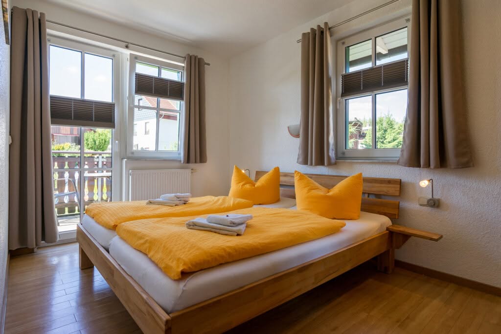 Ferienwohnung Wildbach mit Schlafzimmer